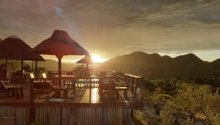 Kapika Waterfall Lodge Epupa Екстер'єр фото