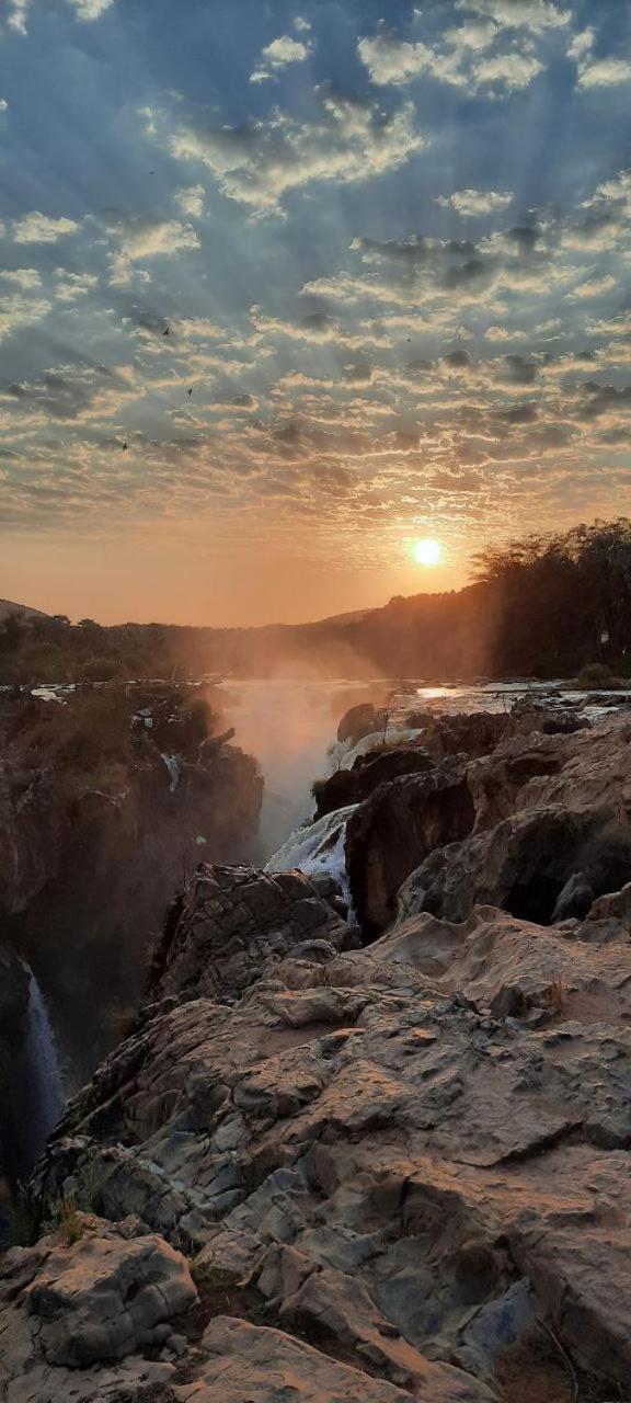 Kapika Waterfall Lodge Epupa Екстер'єр фото