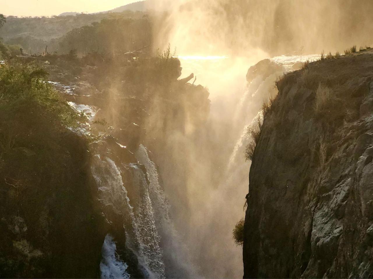 Kapika Waterfall Lodge Epupa Екстер'єр фото