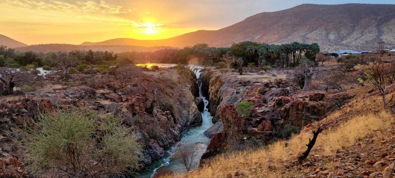 Kapika Waterfall Lodge Epupa Екстер'єр фото