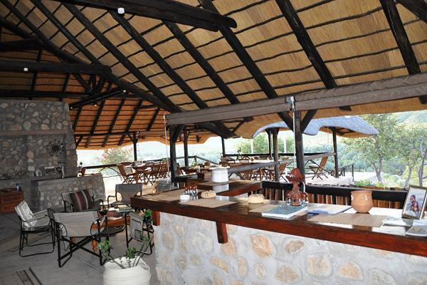 Kapika Waterfall Lodge Epupa Екстер'єр фото