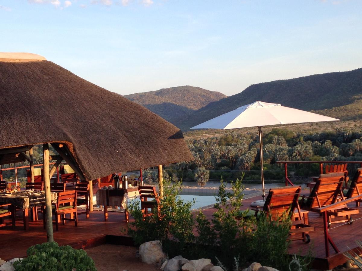 Kapika Waterfall Lodge Epupa Екстер'єр фото
